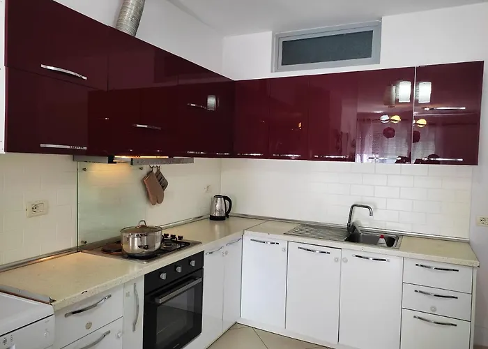 Alpha City Center Apartment